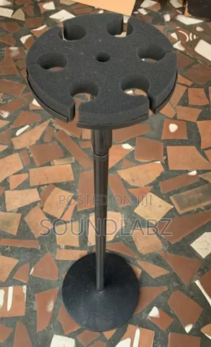 Mic Rack With 6 Holes