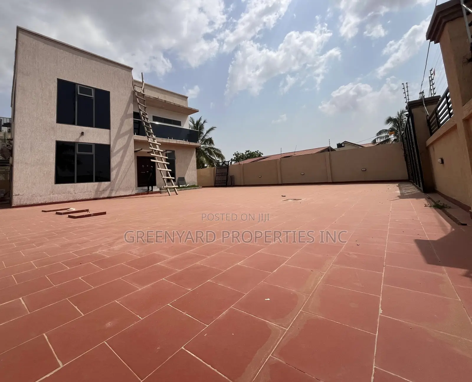 4bdrm House in Adjiringanor, East Legon for rent