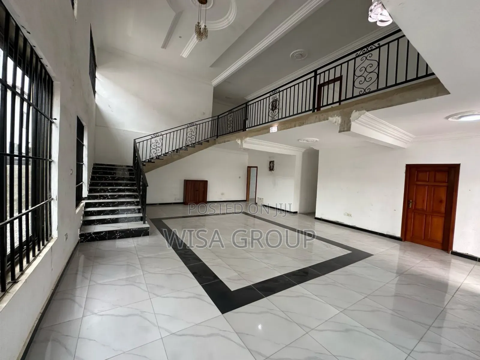 7bdrm Duplex in Wisa Group, Accra Metropolitan for rent