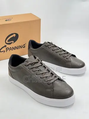 Spanning Boots