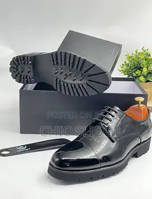 Lace-Up Brogues