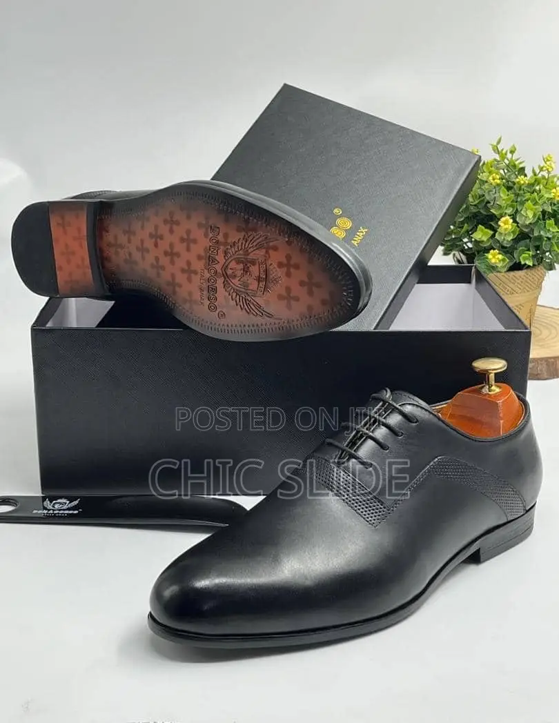 Lace-Up Brogues