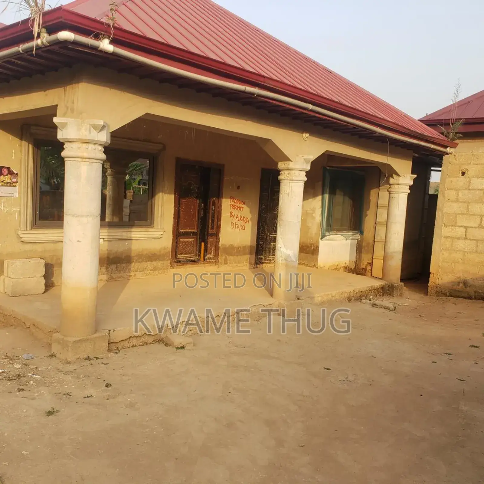 4bdrm House in Ampayoo New Side, Kumasi Metropolitan for rent