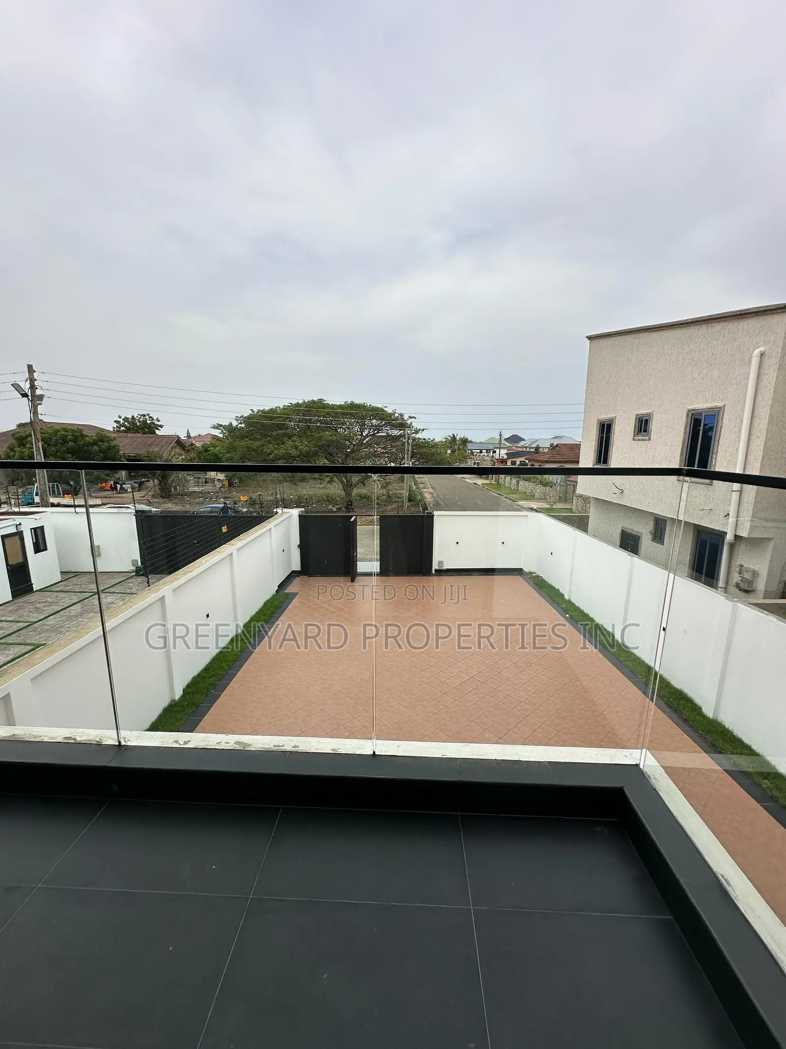 4bdrm House in Spintex for sale