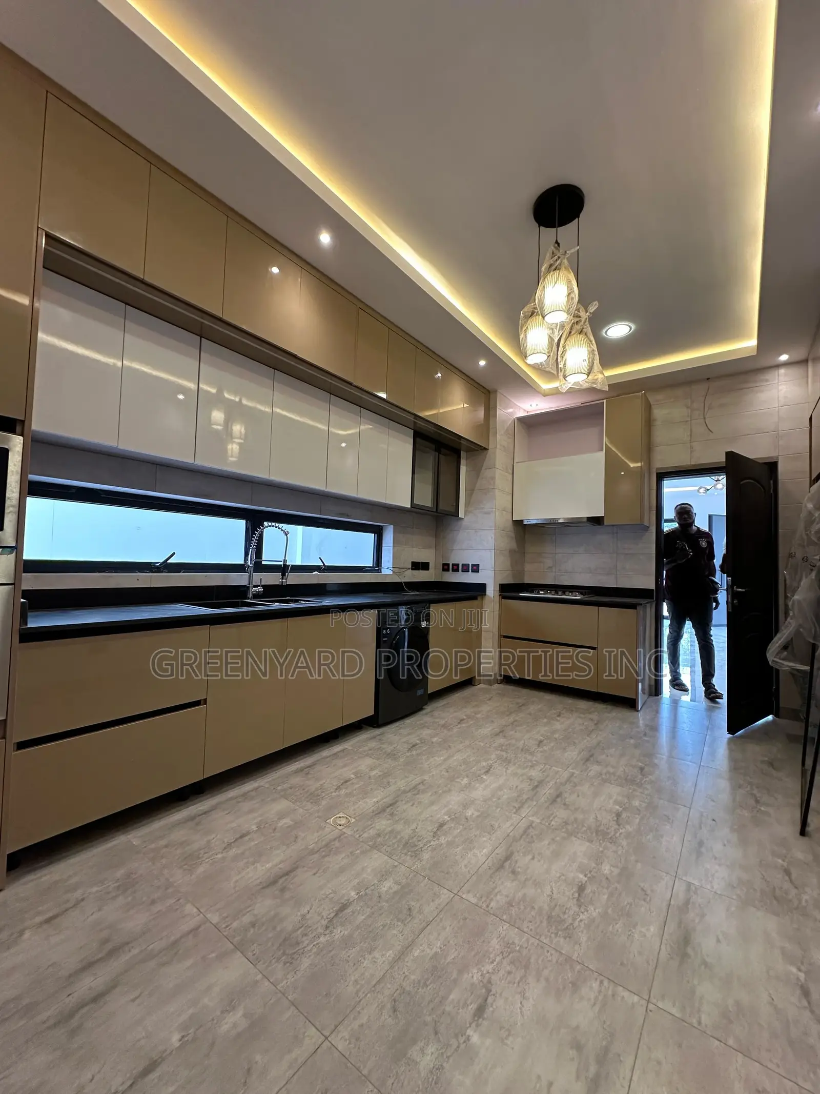 4bdrm House in Spintex for sale