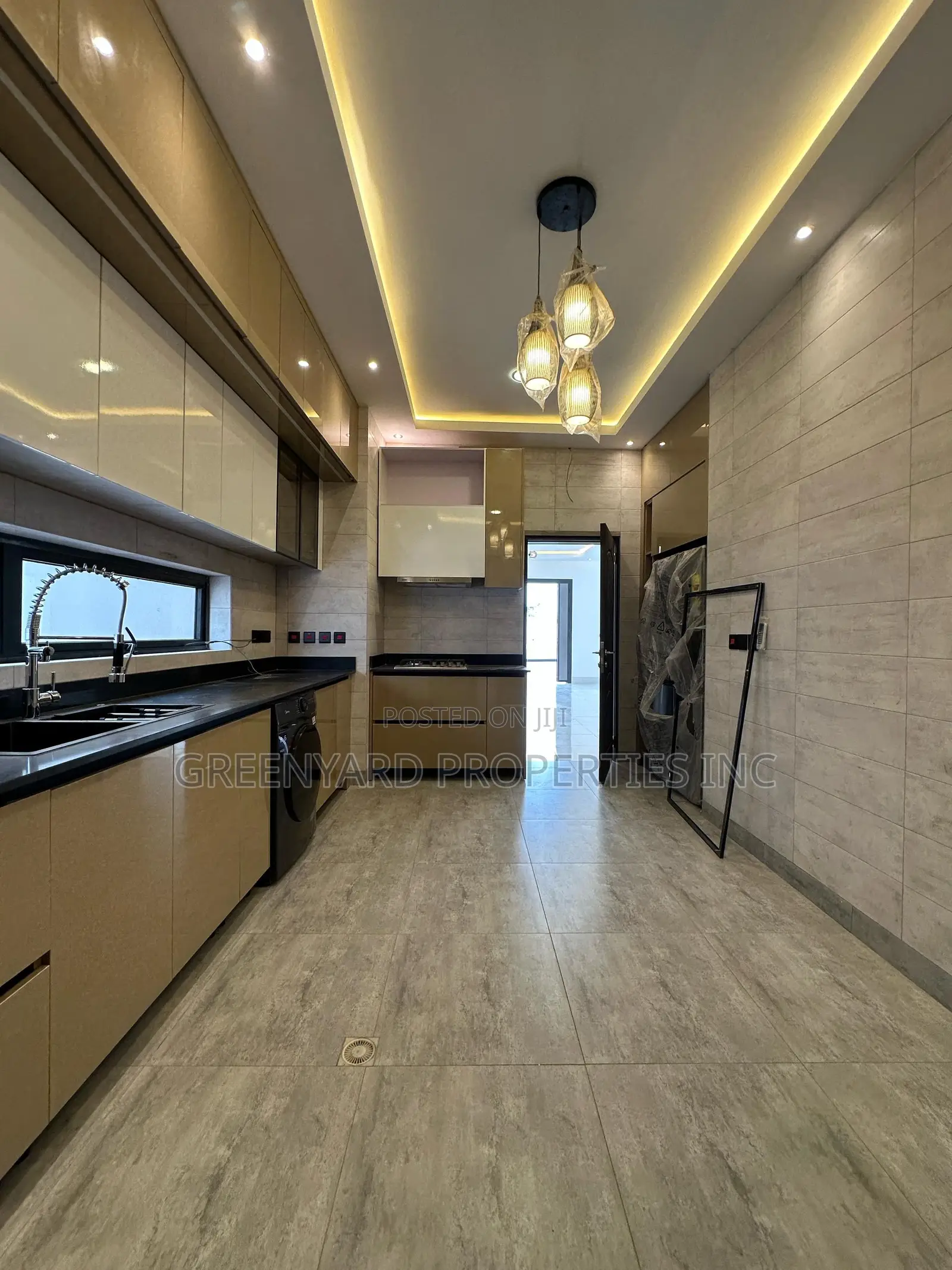 4bdrm House in Spintex for sale