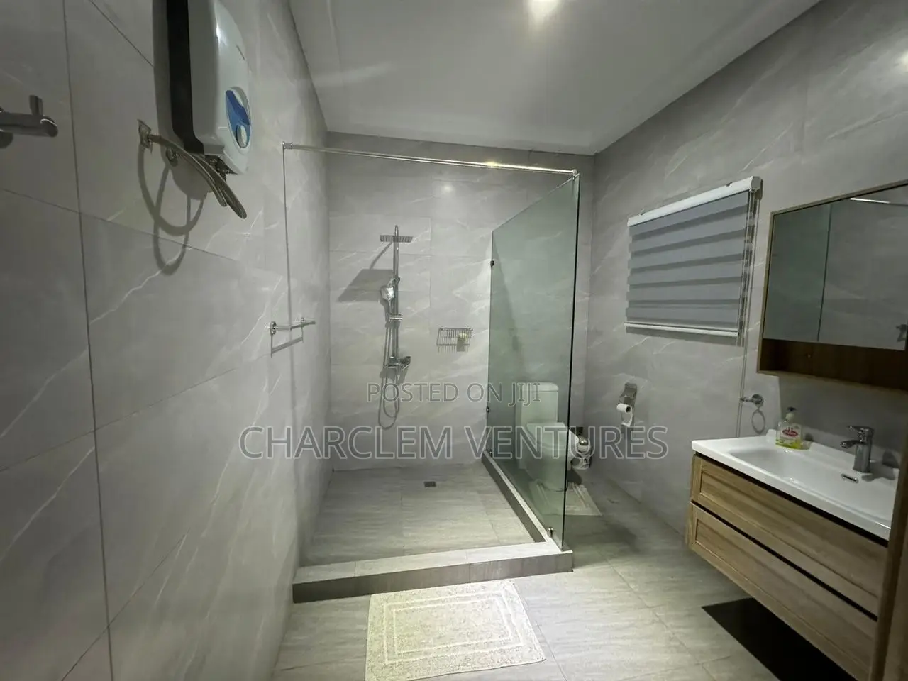 Furnished 4bdrm Townhouse / Terrace in Charclem Ventures, East Legon
