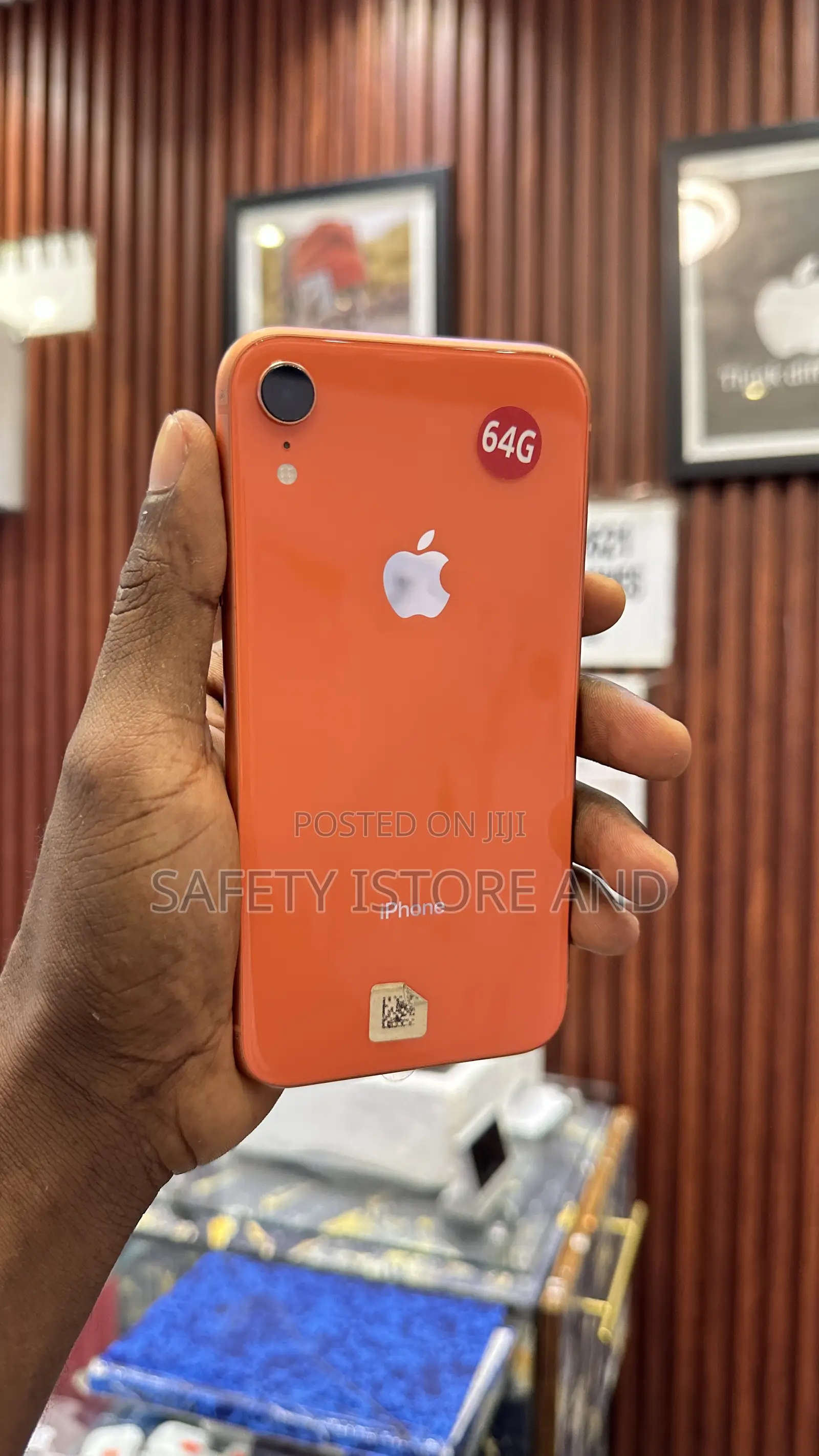 New Apple iPhone XR 64 GB Orange