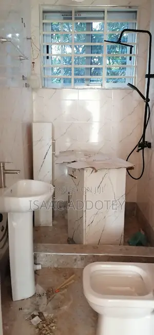 1bdrm Apartment in Chamber And Hall, Spintex for rent