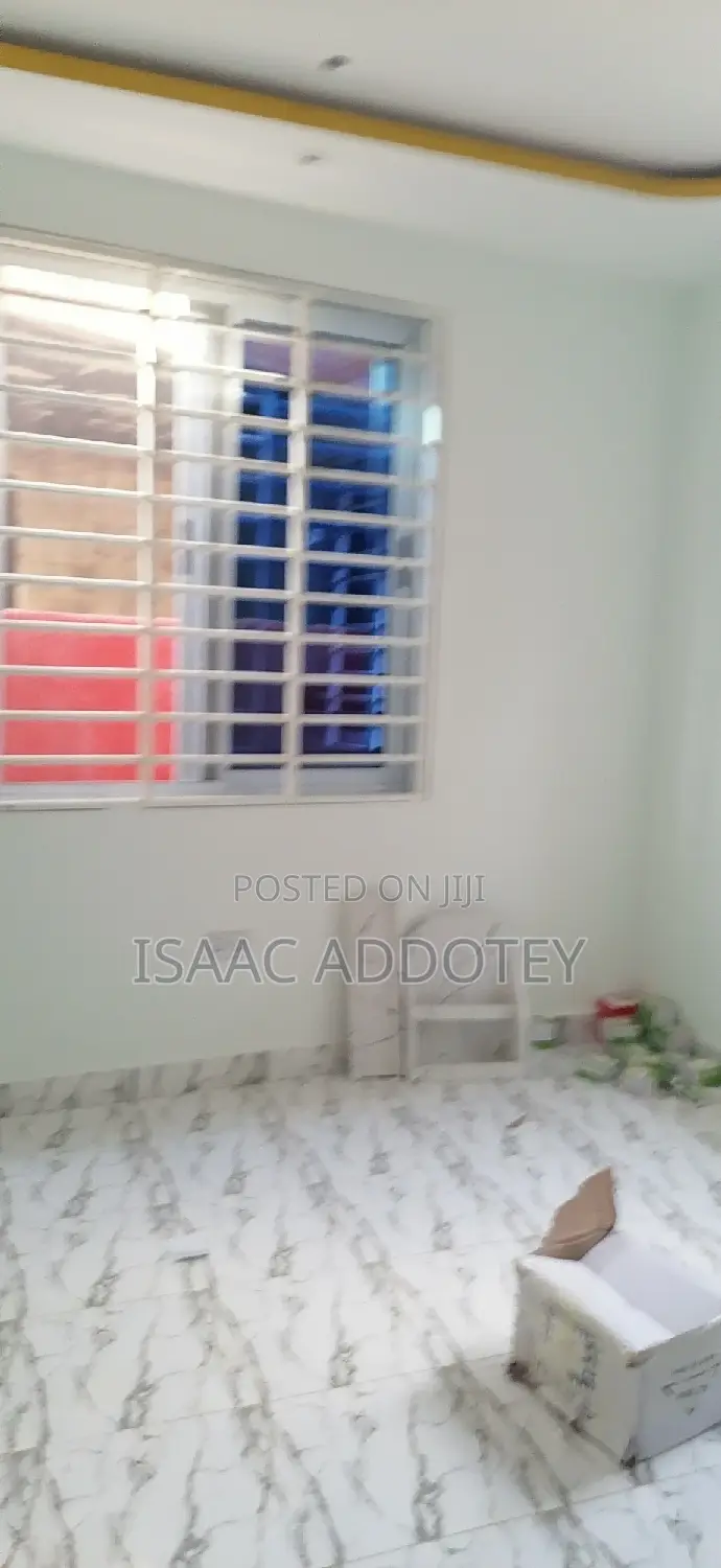 1bdrm Apartment in Chamber And Hall, Spintex for rent