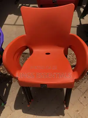 Metal Leg Plastic Chairs