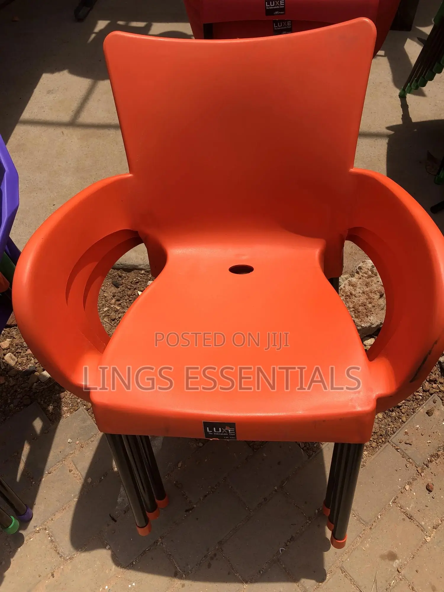 Metal Leg Plastic Chairs