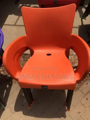 Metal Leg Plastic Chairs