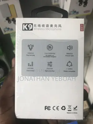 Lapel Wireless 3-in-1 Microphone for All Phones