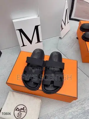 Hermes Chypre Sandals