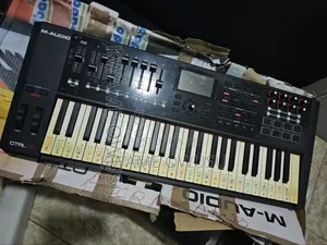 M Audio CTRL 49 Midi Keyboard Smart Control