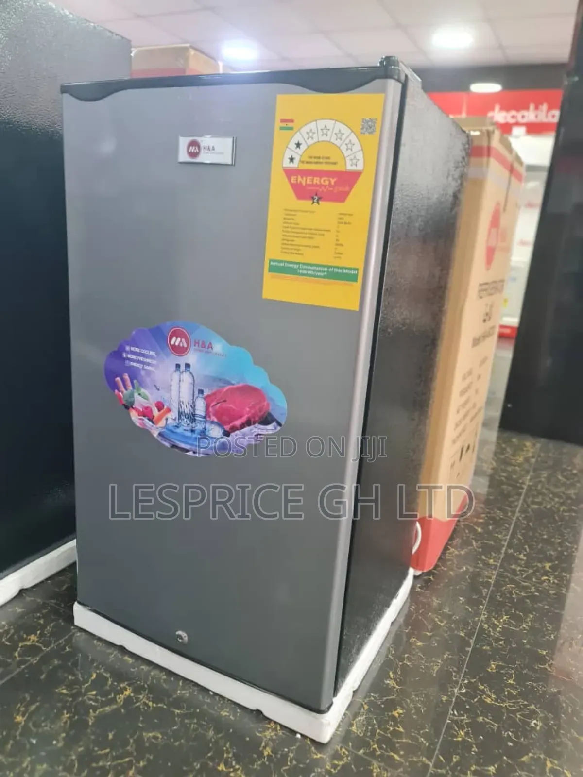H a 92l Fridge - Small Size, Big Cooling