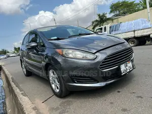 Ford Fiesta 2015 Gray