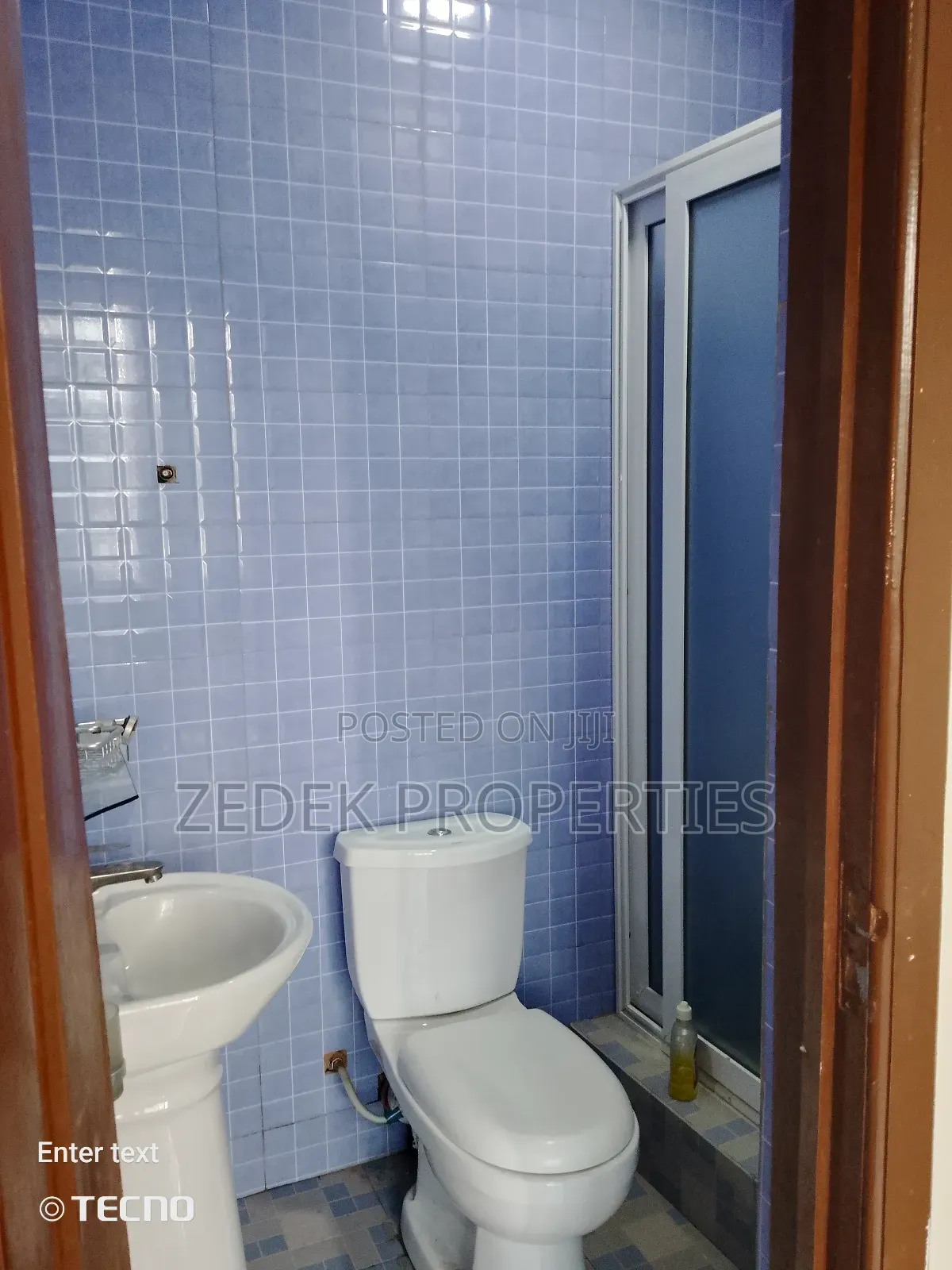 2bdrm Apartment in Zedek Properties, Ashomang Estate for rent