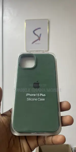 iPhone 15 Plus Army Green Silicone Case
