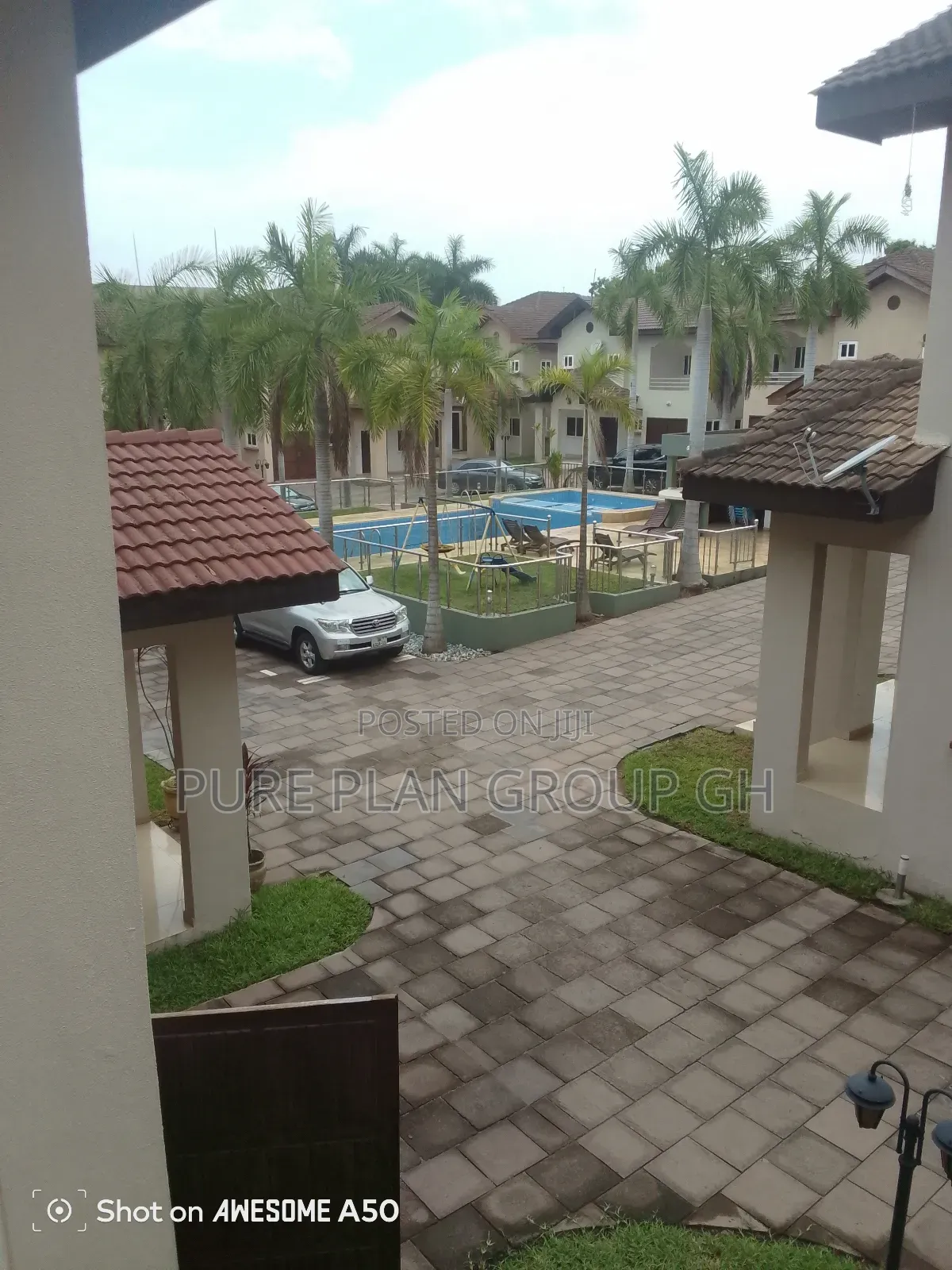 4bdrm House in Airport View Hotel for rent