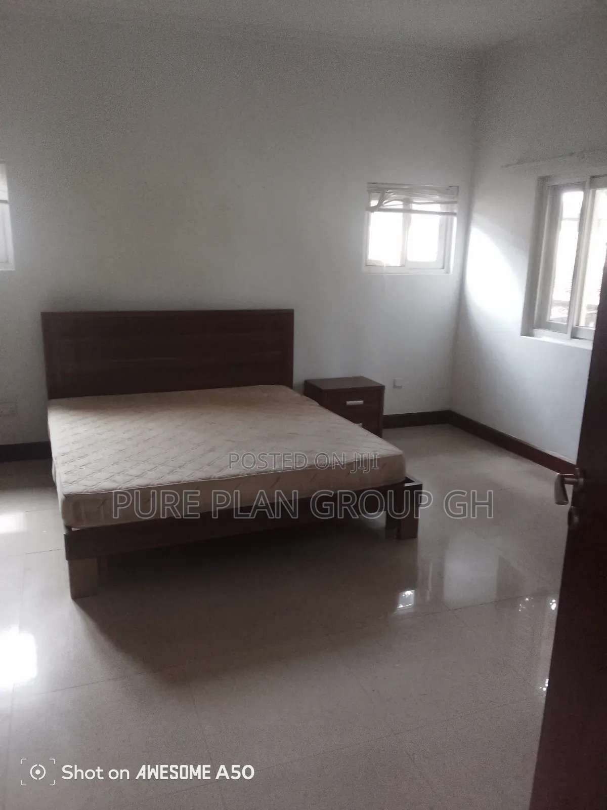 4bdrm House in Airport View Hotel for rent