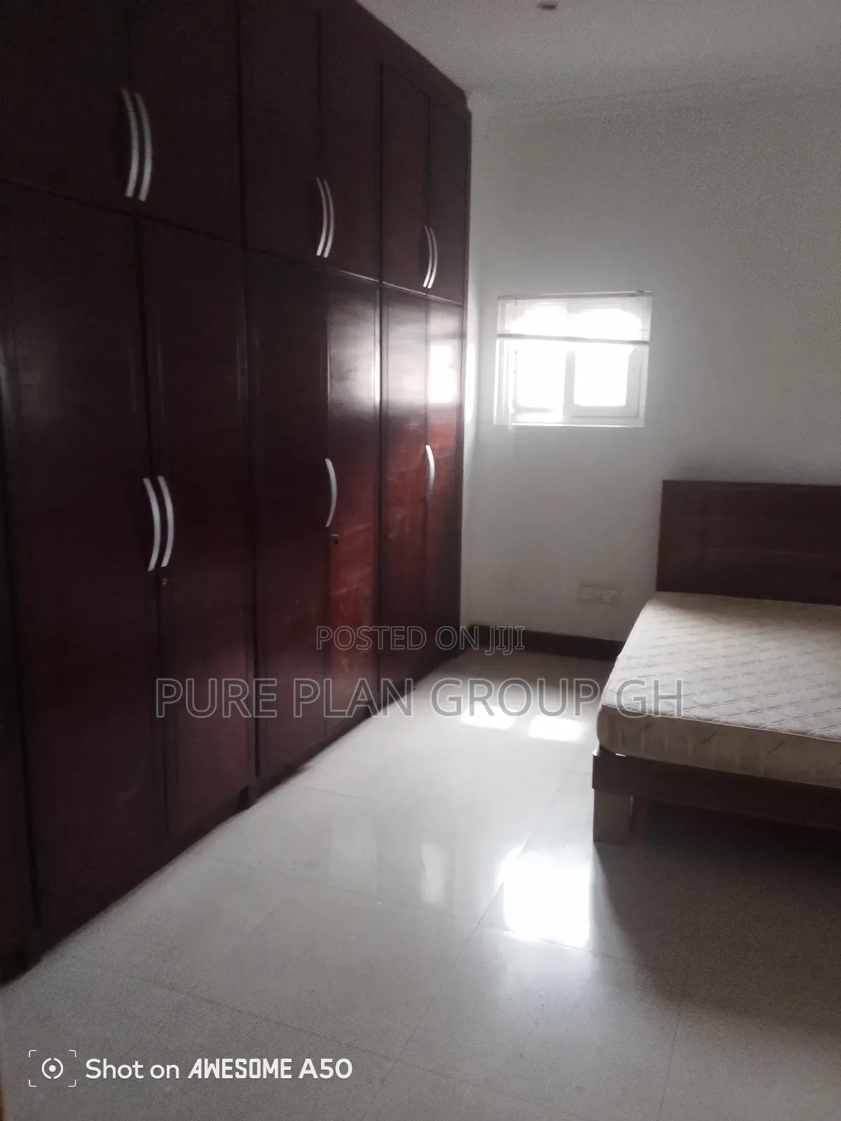 4bdrm House in Airport View Hotel for rent