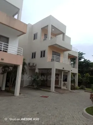 4bdrm House in Airport View Hotel for rent