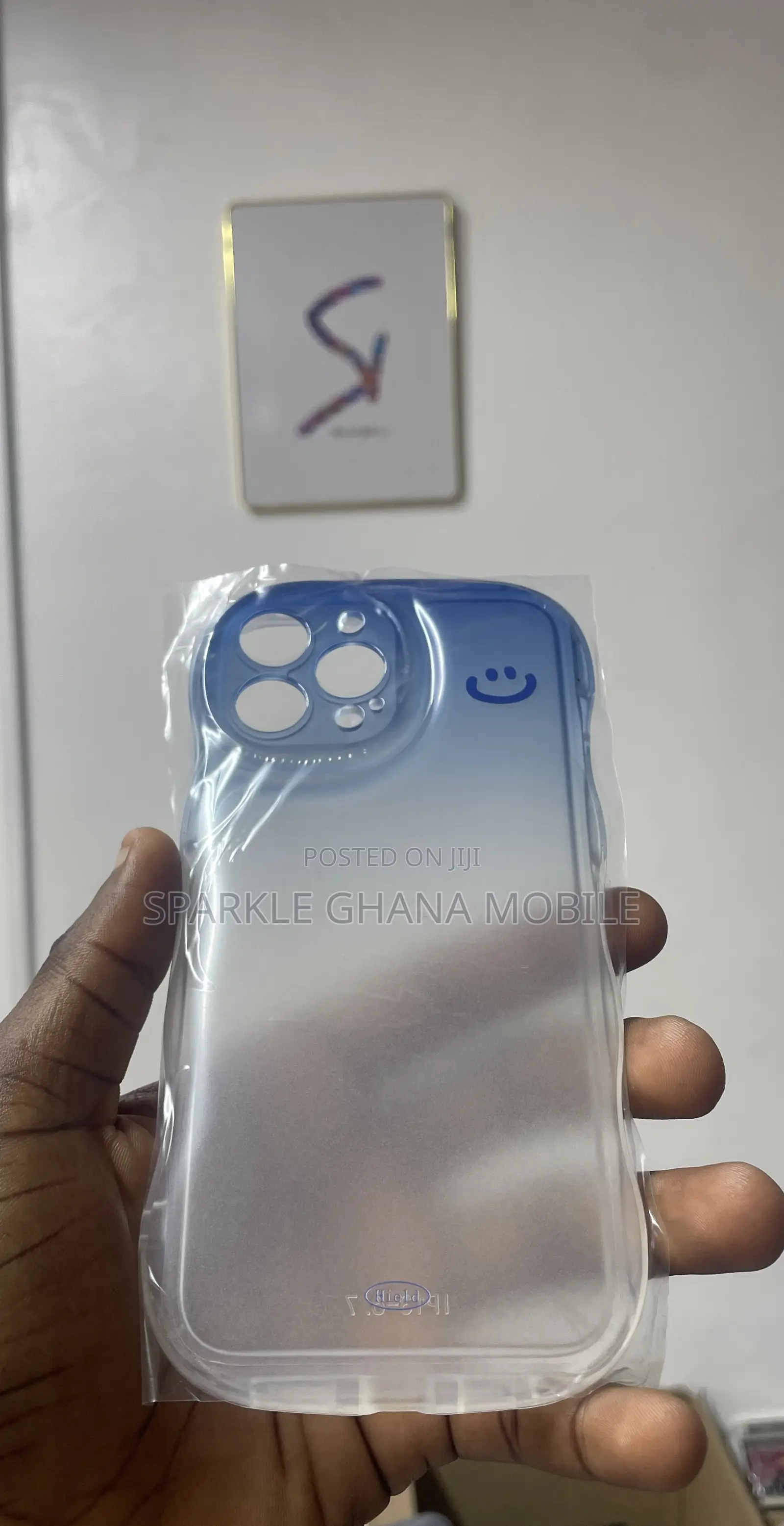 iPhone 13 Pro Max Smile Case
