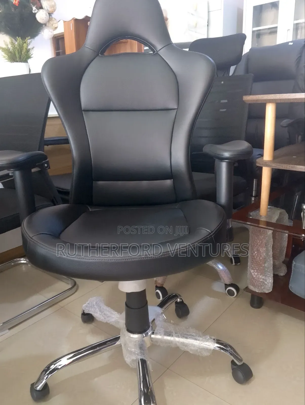 Orthopedic Leather Chair With Adjustable
