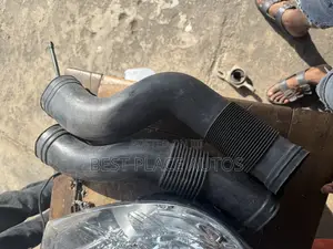 Mercedes Benz Gl V8 Air Hose