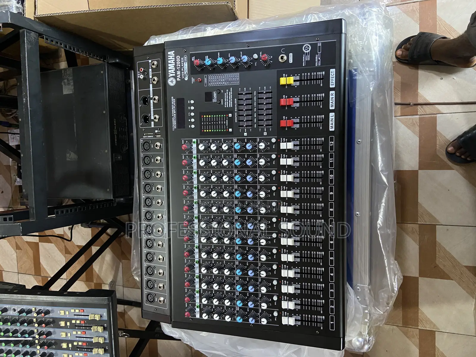 12 Channel Mixer