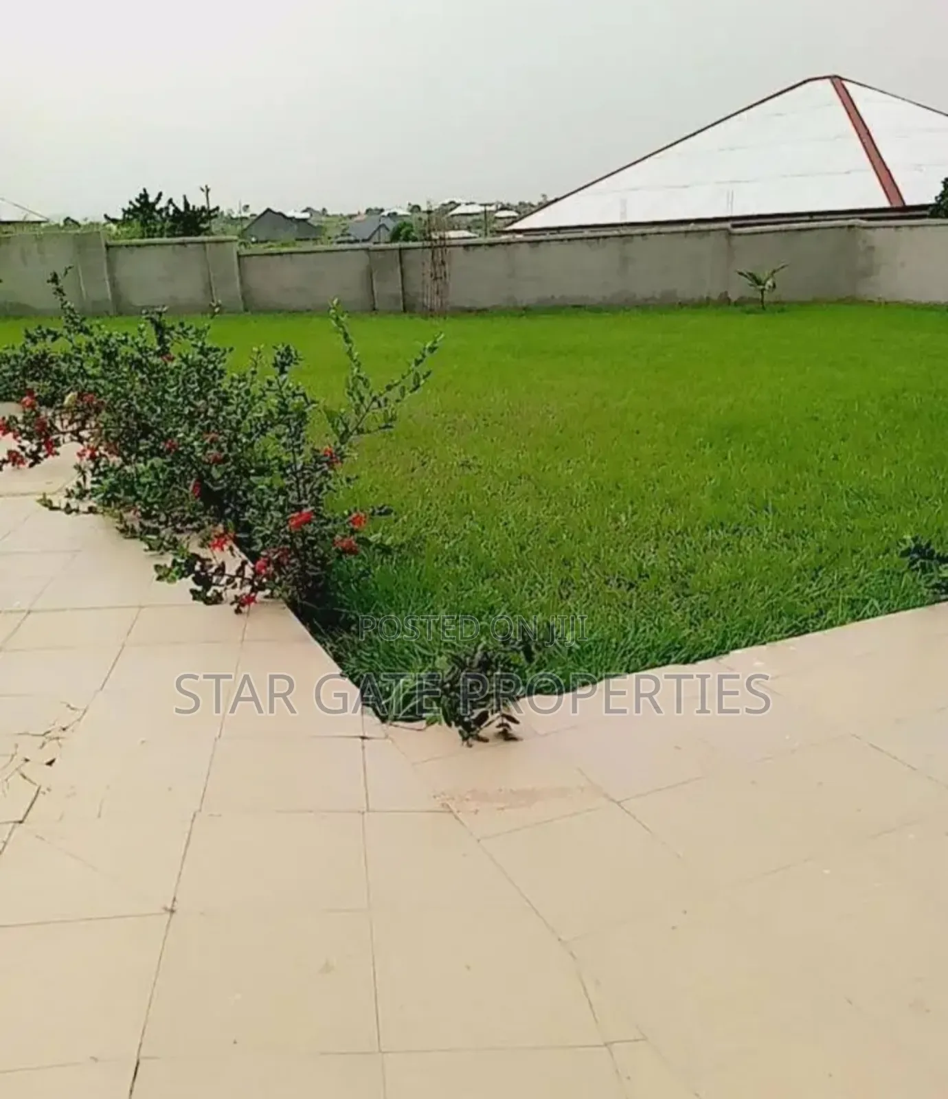 5bdrm House in Ejisu Akyawkrom for sale