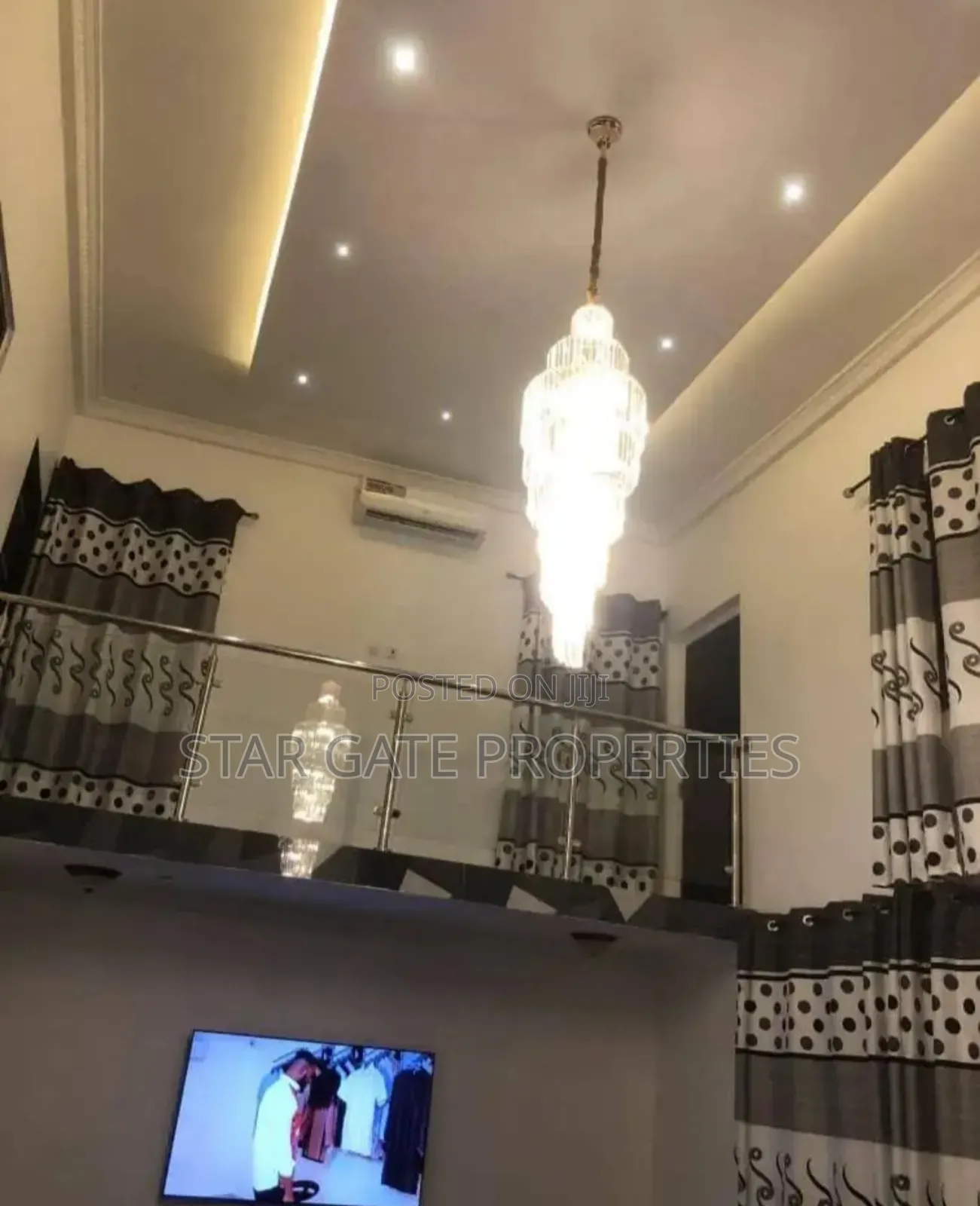 5bdrm House in Ejisu Akyawkrom for sale