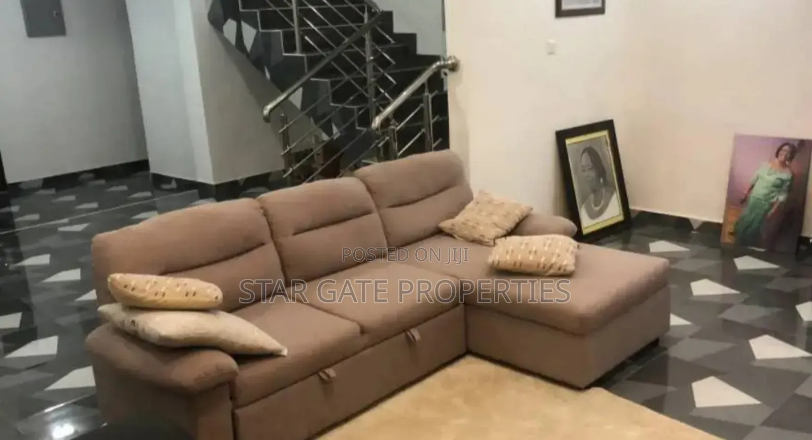 5bdrm House in Ejisu Akyawkrom for sale