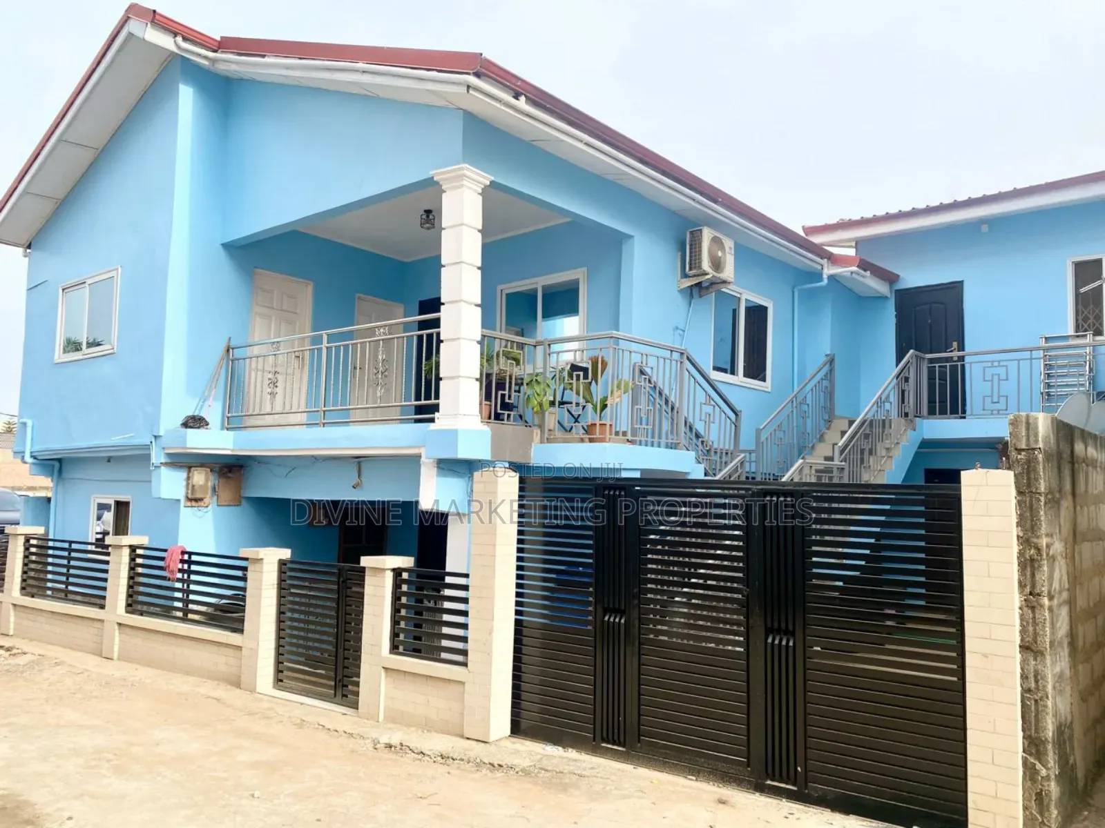 4bdrm Apartment in Spintex for sale
