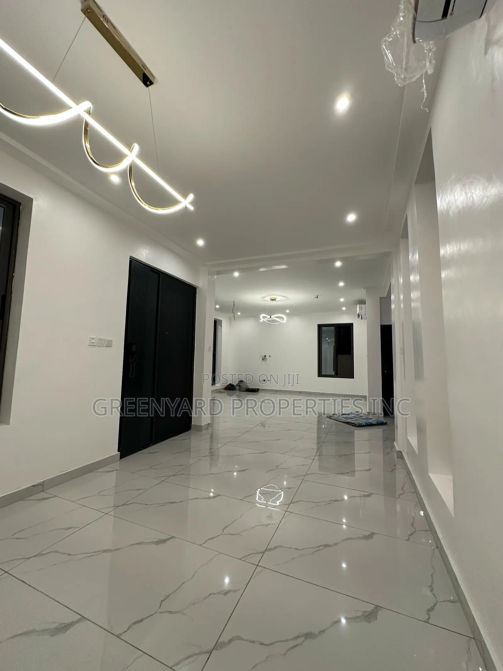 4bdrm House in Lakeside for sale