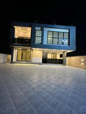 4bdrm House in Lakeside for sale