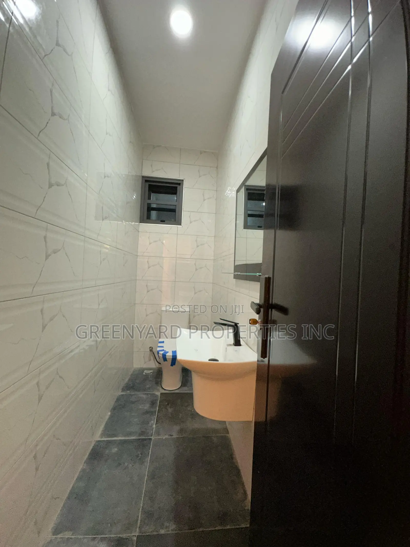 4bdrm House in Lakeside for sale