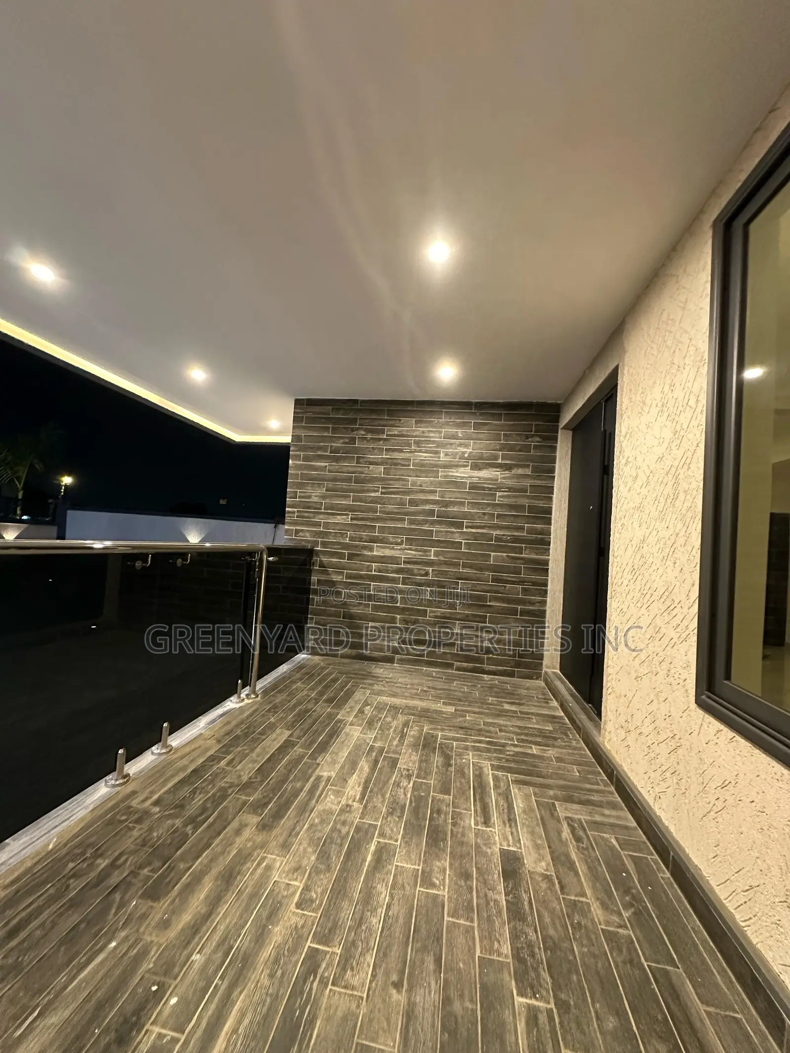 4bdrm House in Lakeside for sale