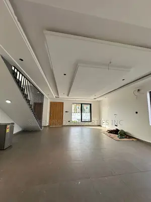 4bdrm House in East Legon Hills for sale