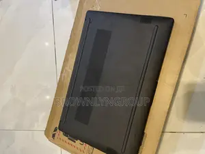 New Laptop HP 4GB AMD Ryzen 3 SSD 256GB