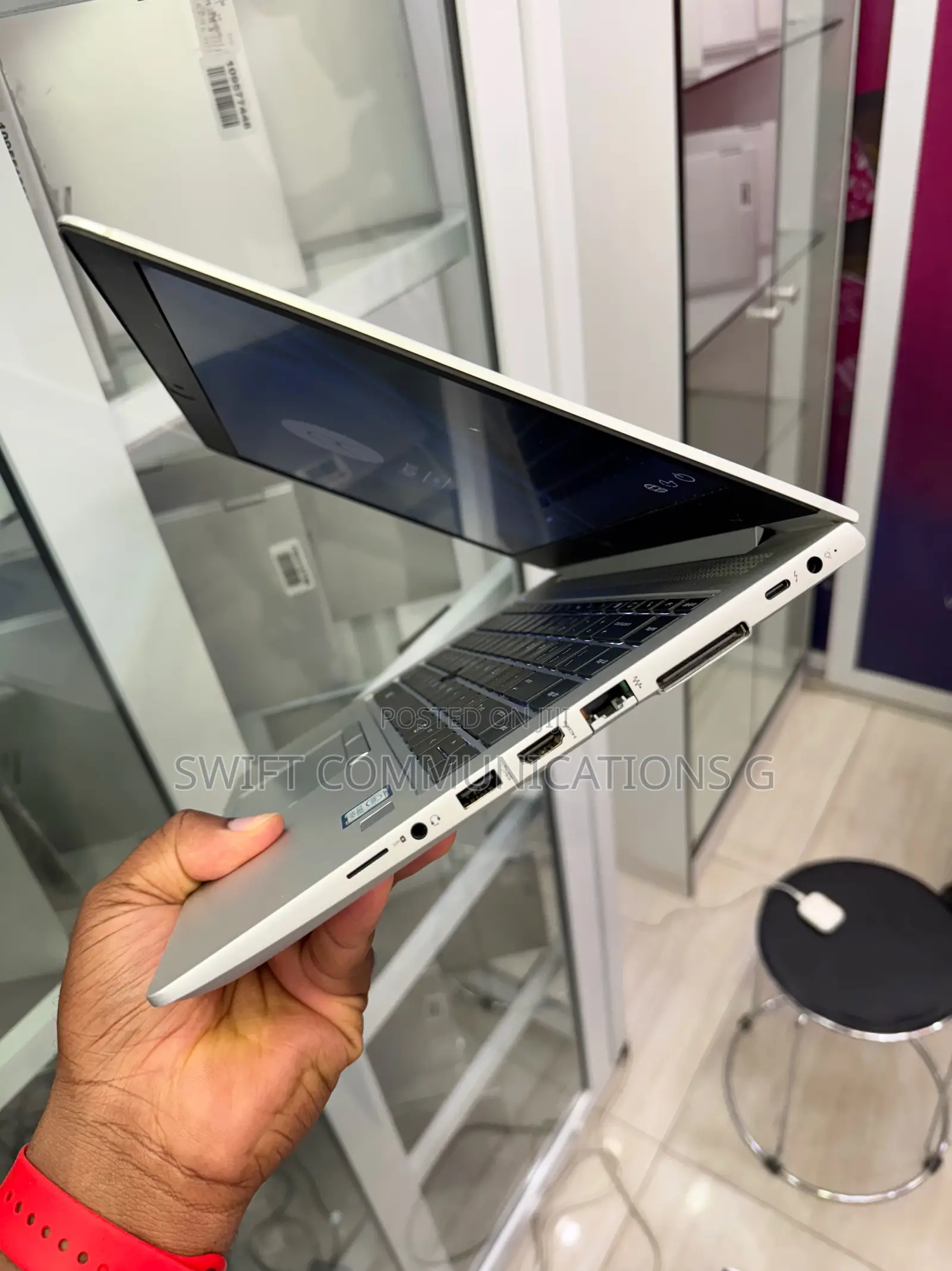 Laptop HP EliteBook 840 G6 8GB Intel Core I5 SSHD+SSD 256GB