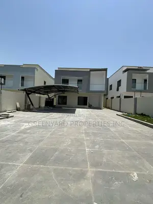 4bdrm House in East, Airport Residential Area for sale