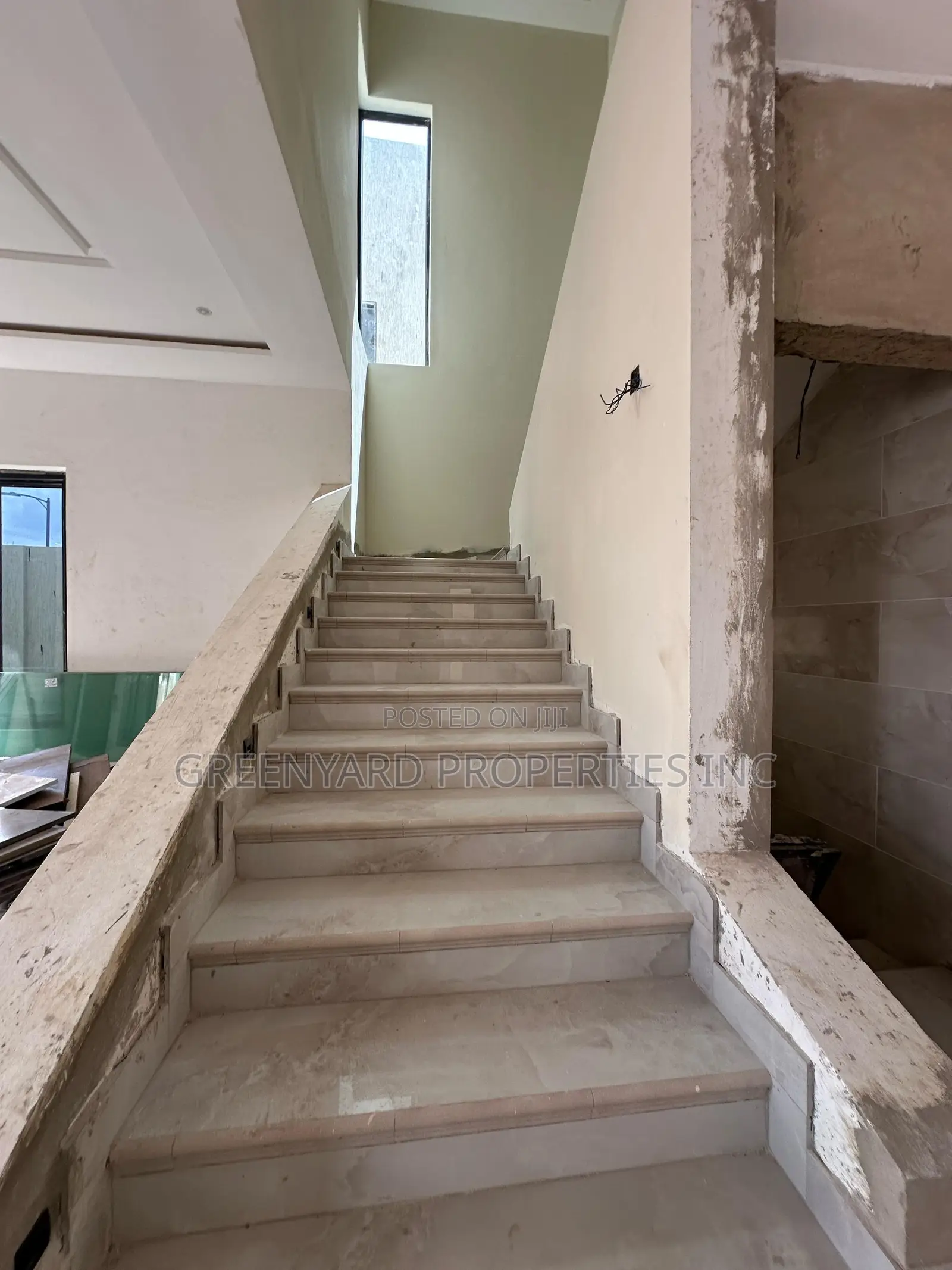 4bdrm House in East, Airport Residential Area for sale