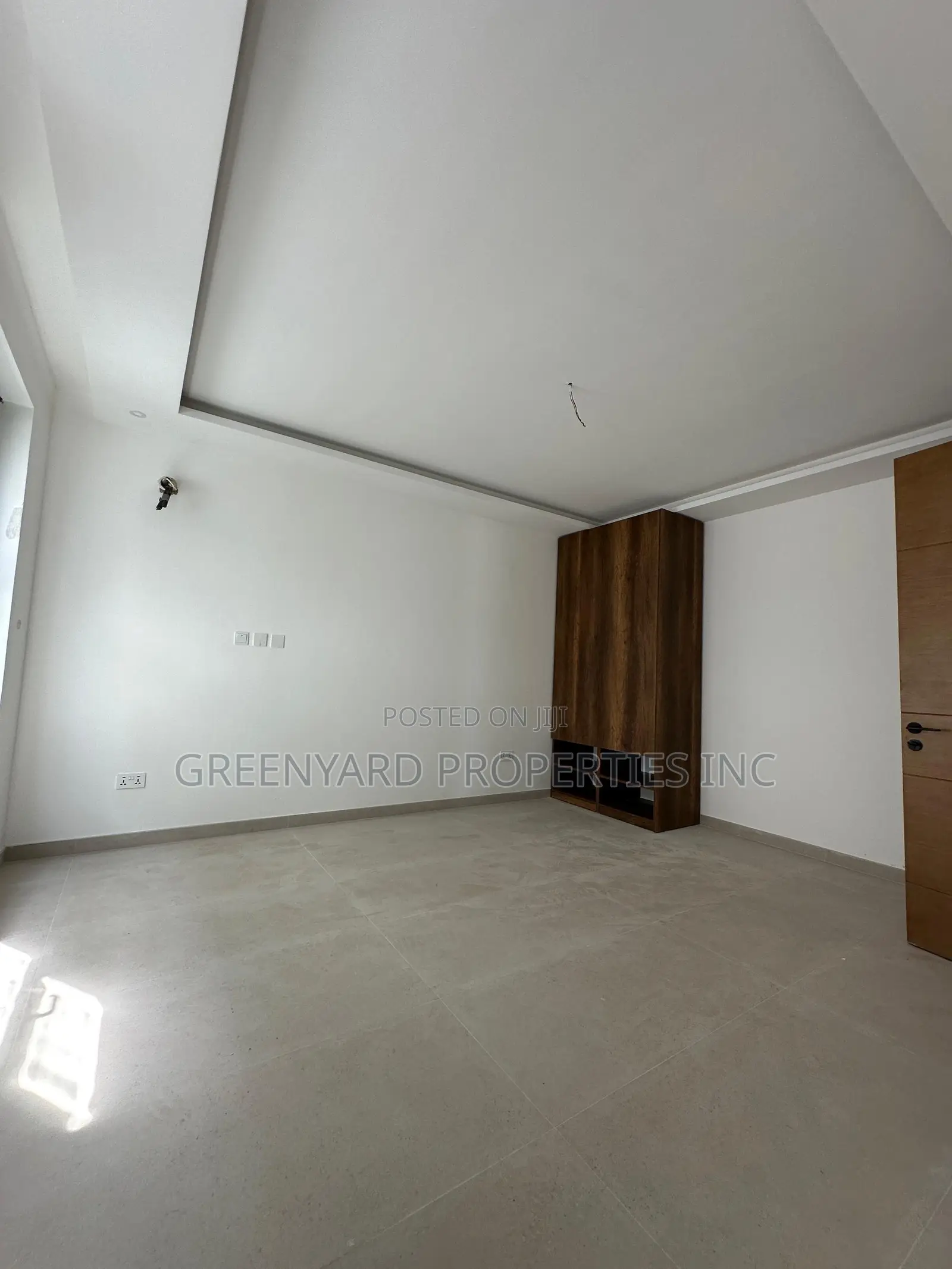 5bdrm House in Spintex for sale