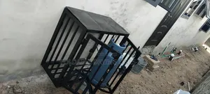 Double Gas Cylinder Cage