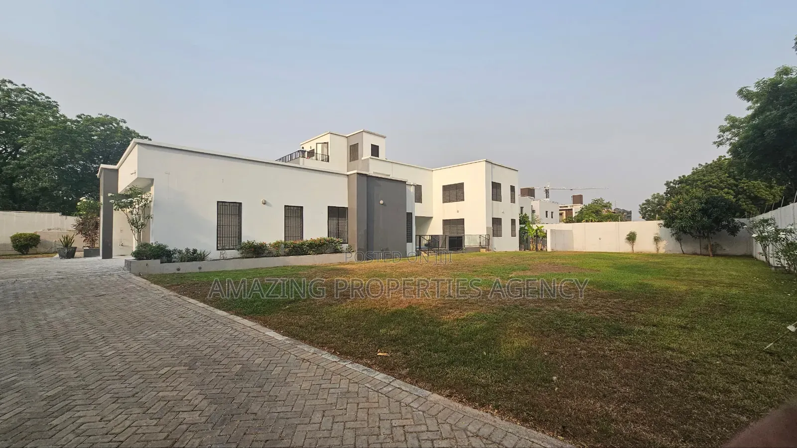 6bdrm House in Cantonments for rent