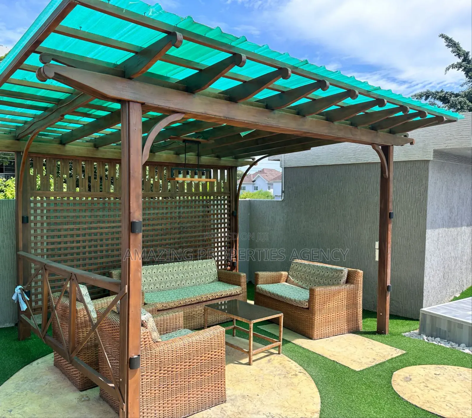 5bdrm House in Labone for rent