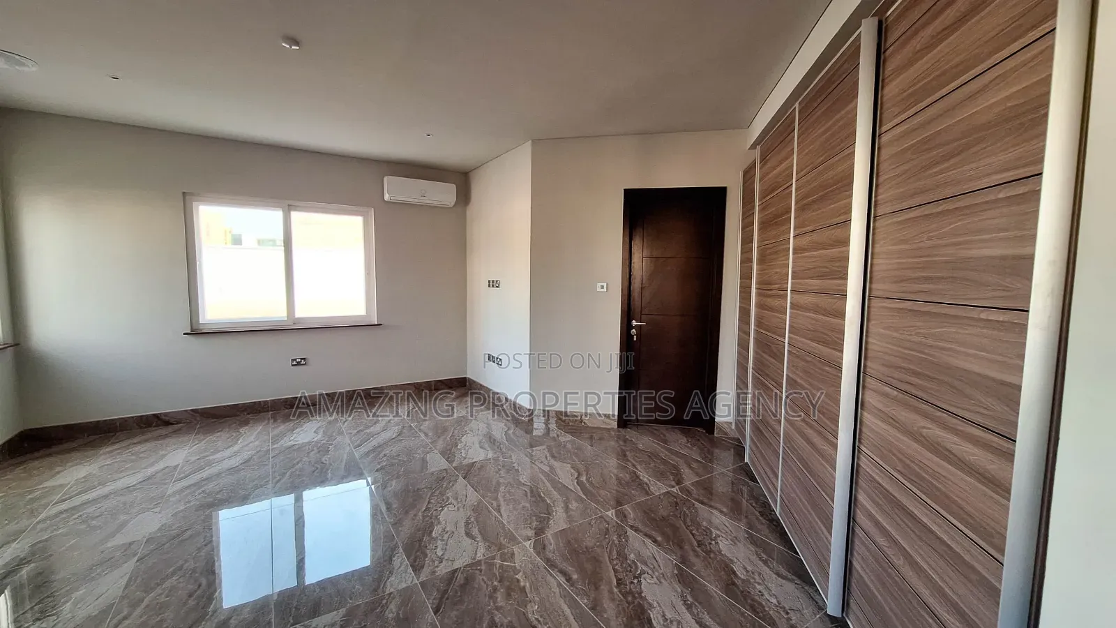 4bdrm House in Airport Residential Area for rent